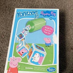 Hasbro Peppa Pig Yahtzee Jr. Game - Green and Blue